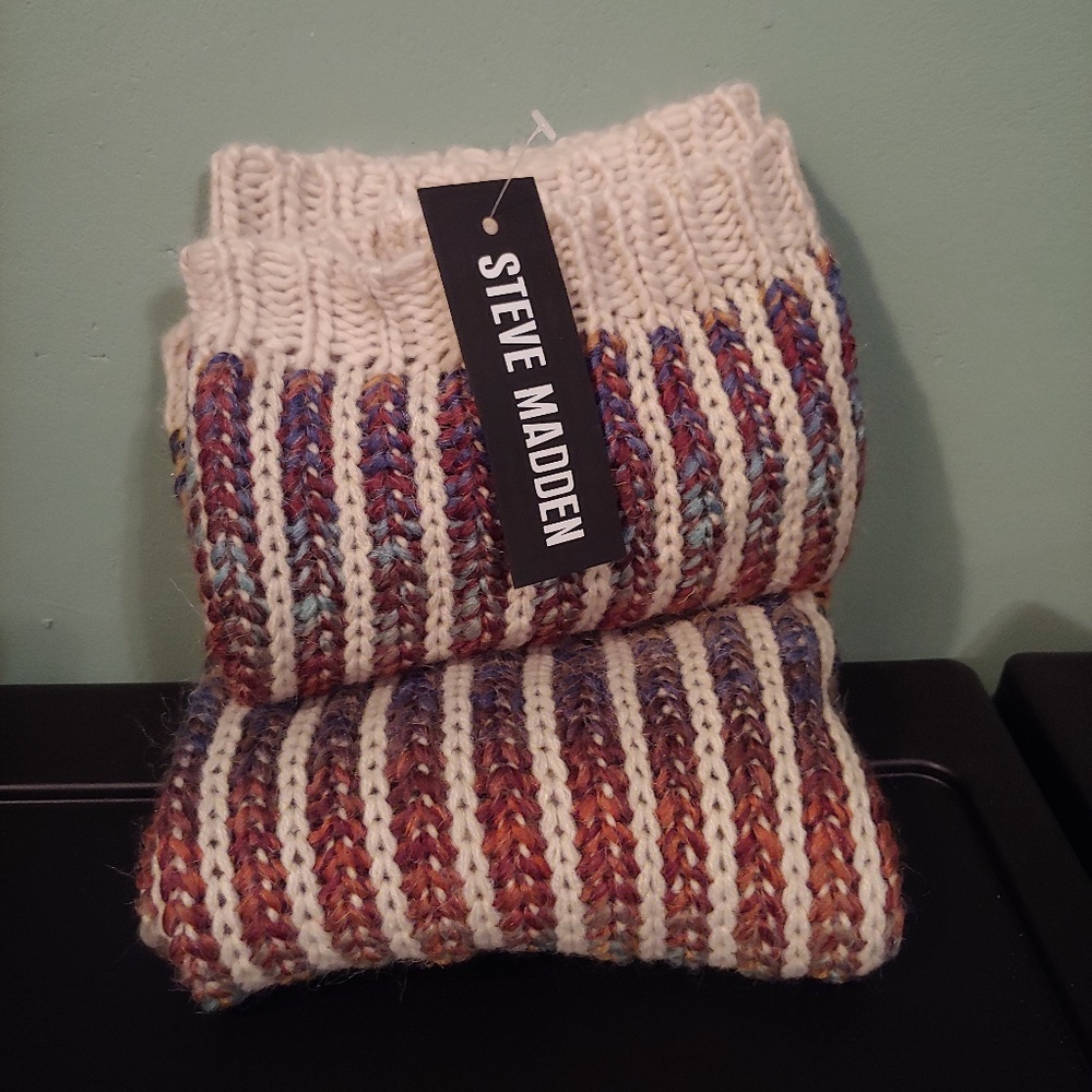Steve Madden Knit Infinity Scarf
